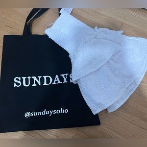 White Sunday’s soho everleigh skirt size Small